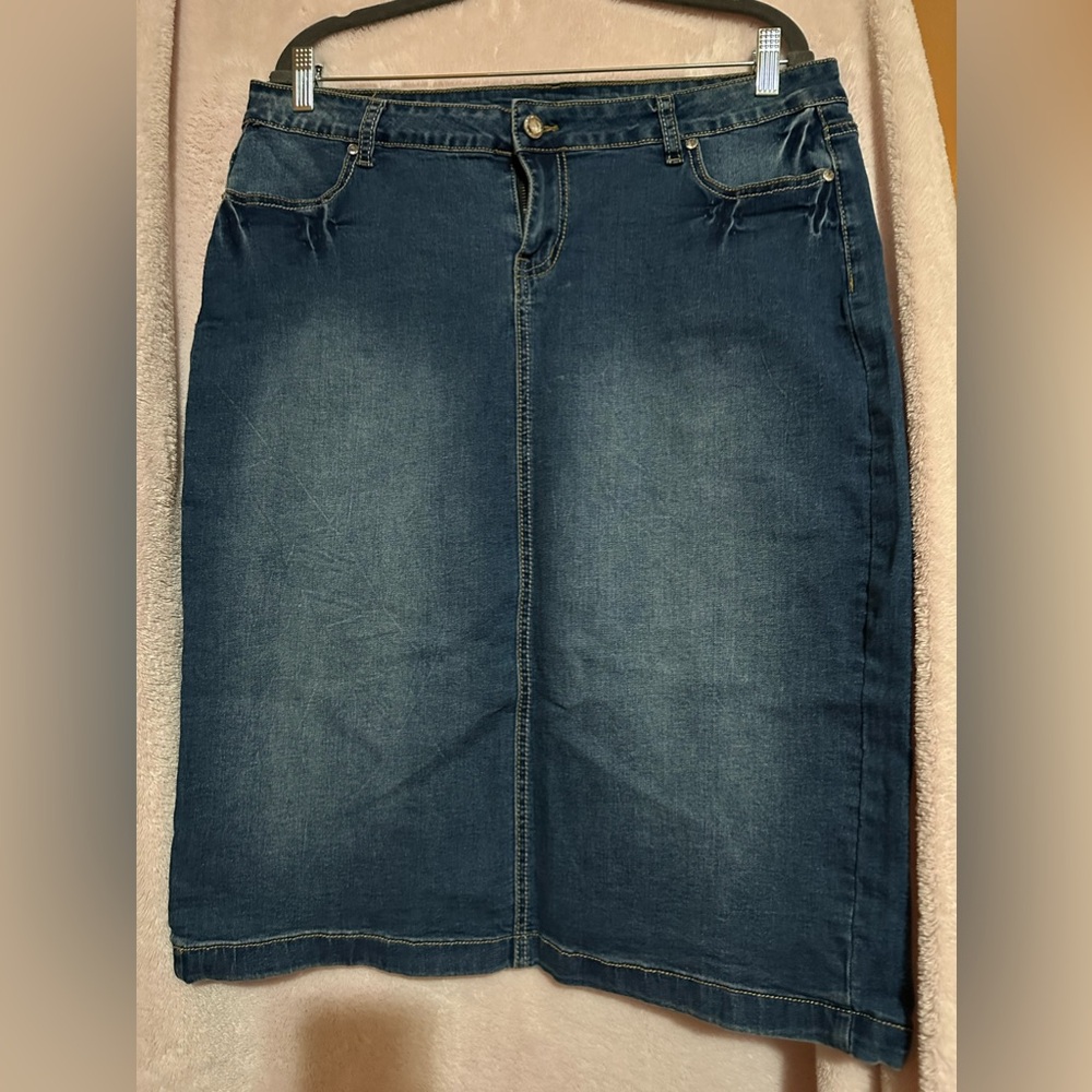 Demin skirt